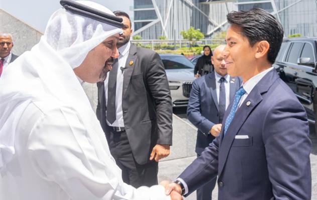 صاحب السمو الملكي الأمير عبدالمتين يزور مجلس التنمية الاقتصادية